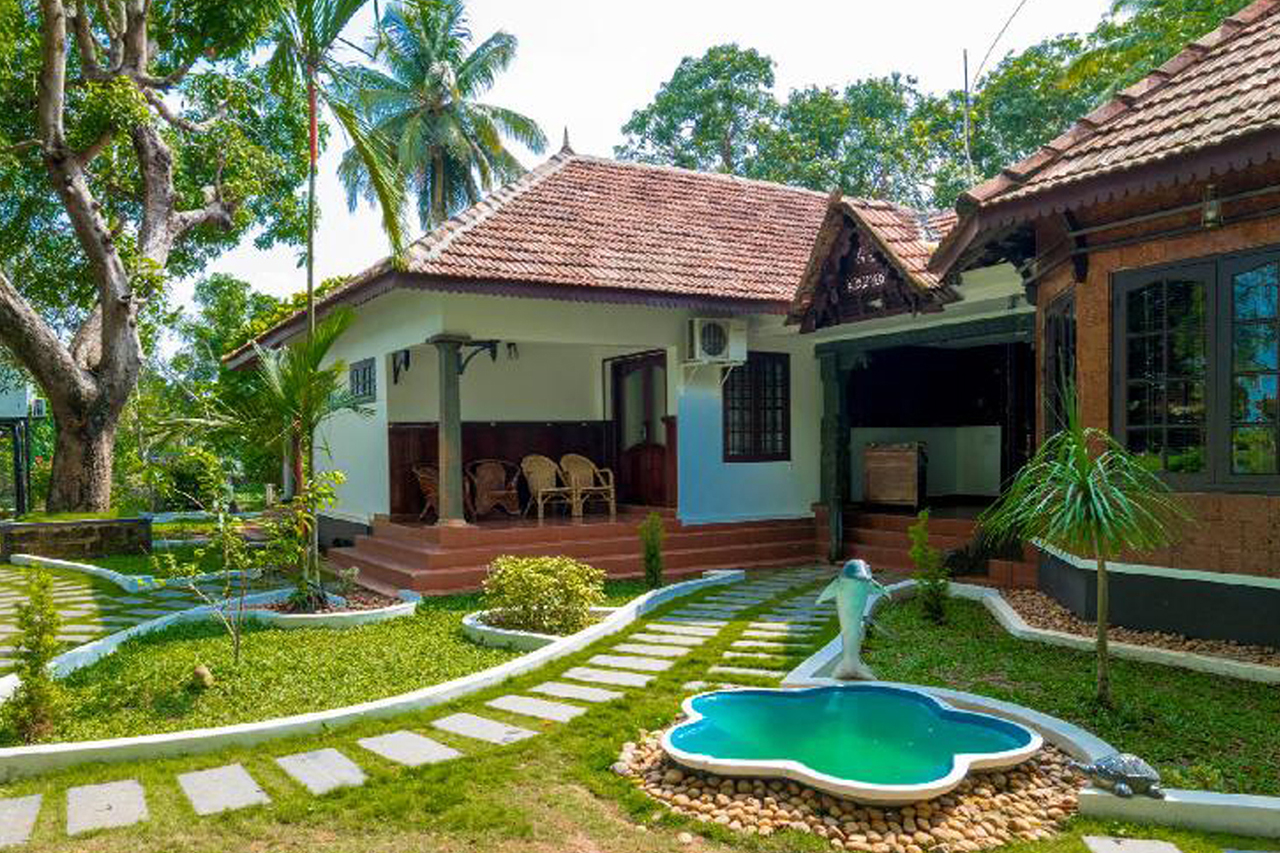 alleppey boat house price