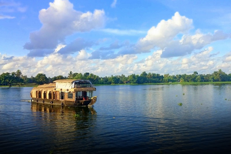 alleppey boat house price